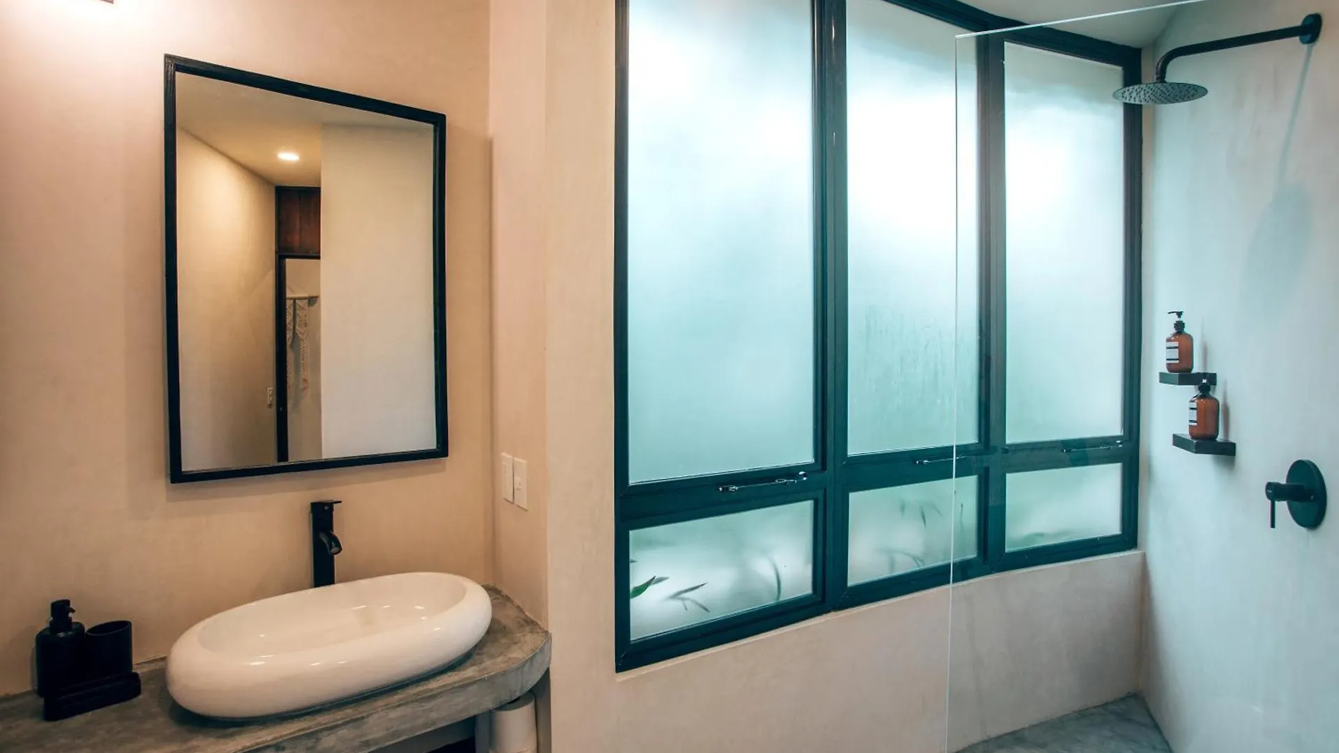 Luxury Jungle Villa-Pvt Pool -100Mbs- Concierge 8A Tulum Pueblo Mexico