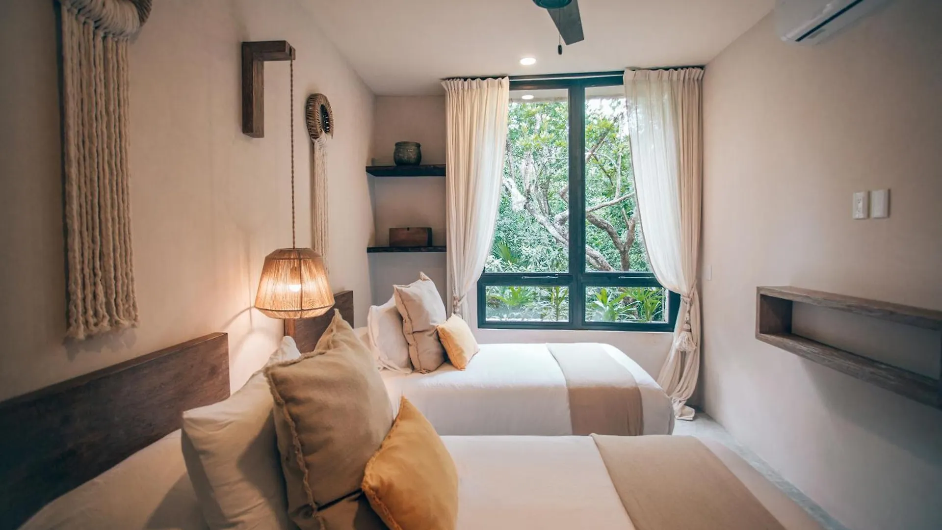 Luxury Jungle Villa-Pvt Pool -100Mbs- Concierge 8A Tulum Pueblo
